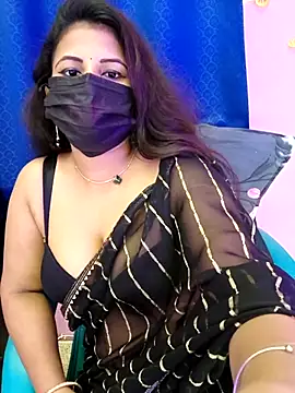 Snapshot of Hot_Alicee chatting on 18, 4, 2026 Hot Alicee online show from 18, 4, 2026