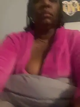 Snapshot of amberchill26 chatting on 2, 5, 2026 amberchill26 online show from 2, 5, 2026