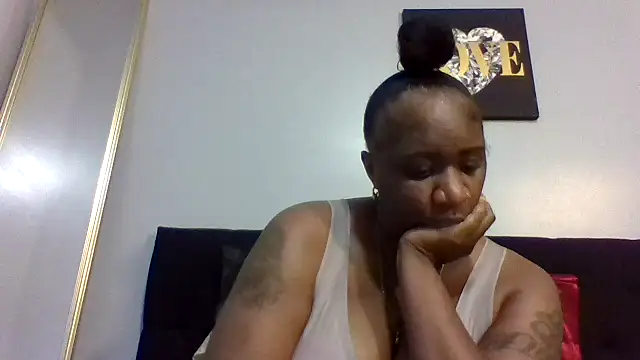 Snapshot of amberchill26 chatting on 27, 4, 2026 amberchill26 online show from 27, 4, 2026
