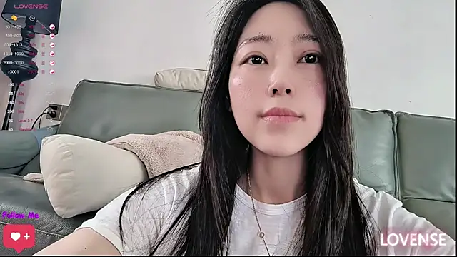 MMYIOO online show from 8, 4, 2026