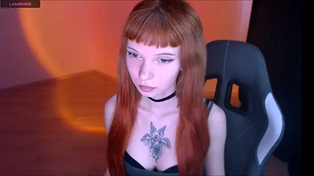 Snapshot of starker_wind chatting on 7, 4, 2026 starker wind online show from 7, 4, 2026