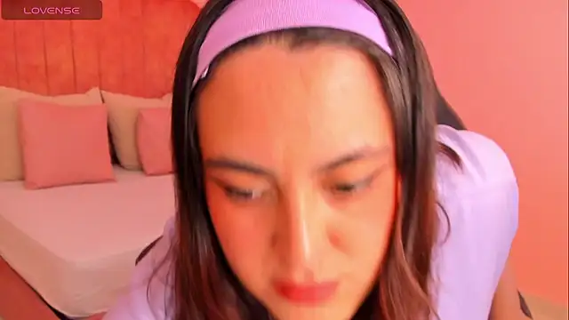 Snapshot of lilaa_sky chatting on 12, 5, 2026 lilaa sky online show from 12, 5, 2026