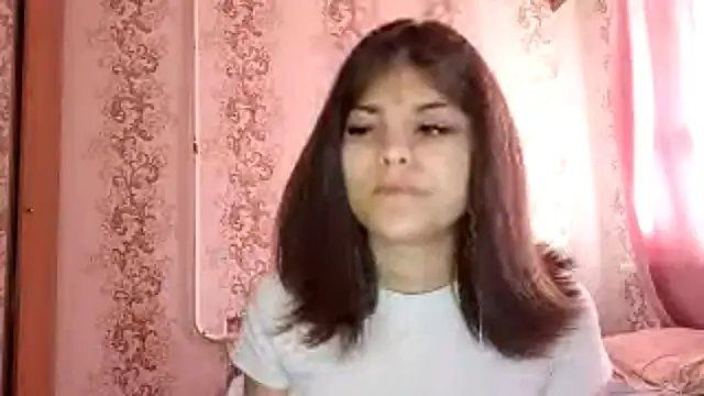 Snapshot of Mialikesun chatting on 28, 4, 2026 Mialikesun online show from 28, 4, 2026