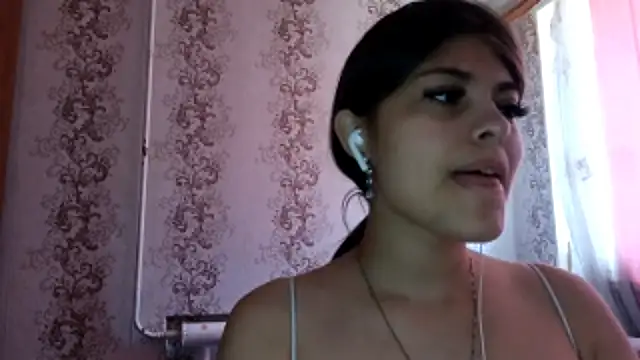 Snapshot of Mialikesun chatting on 20, 5, 2026 Mialikesun online show from 20, 5, 2026