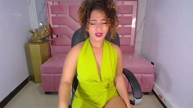 Brittany ch online show from 11, 4, 2026