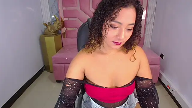 Brittany ch online show from 13, 4, 2026