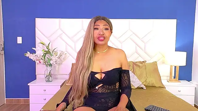 Kiara Parker  online show from 11, 5, 2026