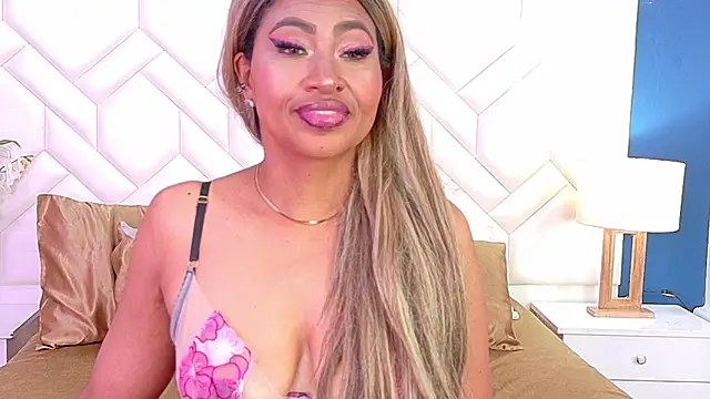 Kiara Parker  online show from 28, 4, 2026