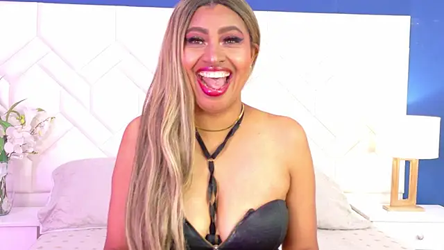 Kiara Parker  online show from 16, 5, 2026
