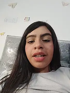 Snapshot of Solange_686 chatting on 5, 7, 2026 Solange 686 online show from 5, 7, 2026