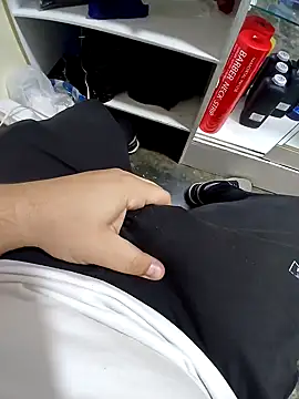 boysexy2207 online show from 6, 4, 2026