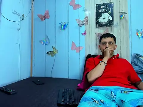 Snapshot of romeojupi chatting on 18, 4, 2026 romeojupi online show from 18, 4, 2026