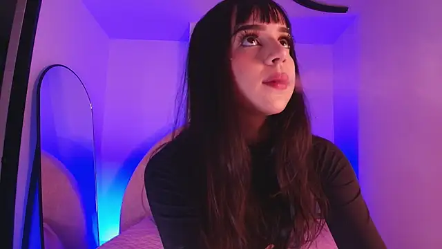 Snapshot of kira_dll chatting on 19, 4, 2026 kira dll online show from 19, 4, 2026