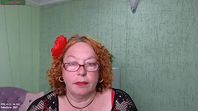 Snapshot of Fara_Flutte chatting on 13, 7, 2026 Fara Flutte online show from 13, 7, 2026