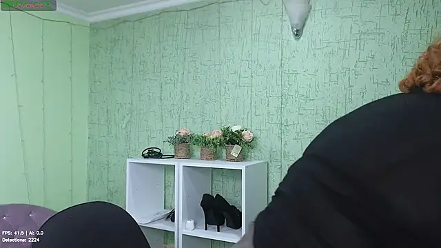 Snapshot of Fara_Flutte chatting on 2, 7, 2026 Fara Flutte online show from 2, 7, 2026