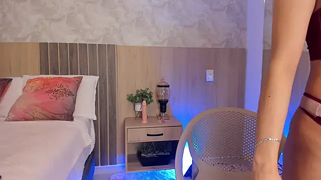 LiriaSweetie online show from 12, 5, 2026