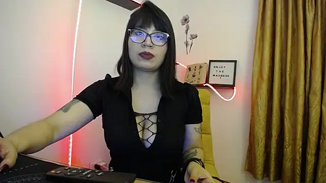 Isis dark online show from 20, 4, 2026