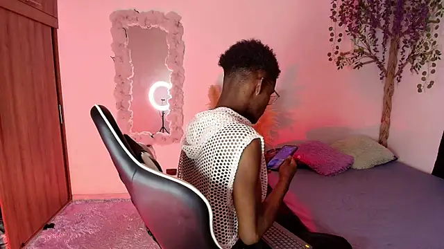 Snapshot of IamAndrey chatting on 15, 5, 2026 IamAndrey online show from 15, 5, 2026