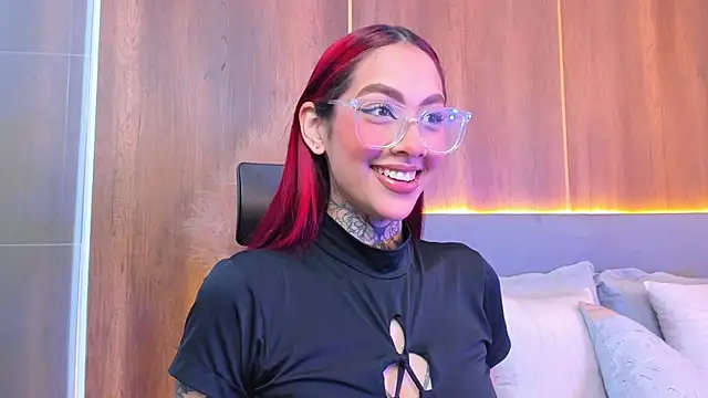  Megan Angel  online show from 11, 4, 2026