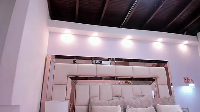 Snapshot of lia_damasco chatting on 4, 5, 2026 lia damasco online show from 4, 5, 2026