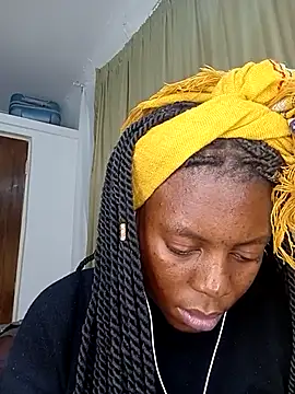 Snapshot of SweetCandy_95 chatting on 28, 4, 2026 SweetCandy 95 online show from 28, 4, 2026