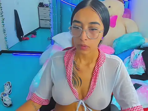 valery taylor 1 online show from 23, 4, 2026
