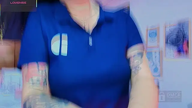 Snapshot of aria_bloomer chatting on 18, 4, 2026 aria bloomer online show from 18, 4, 2026