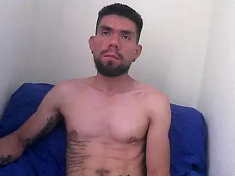 Snapshot of thomas2wood chatting on 19, 6, 2026 thomas2wood online show from 19, 6, 2026