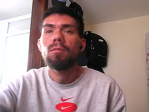 Snapshot of thomas2wood chatting on 17, 7, 2026 thomas2wood online show from 17, 7, 2026