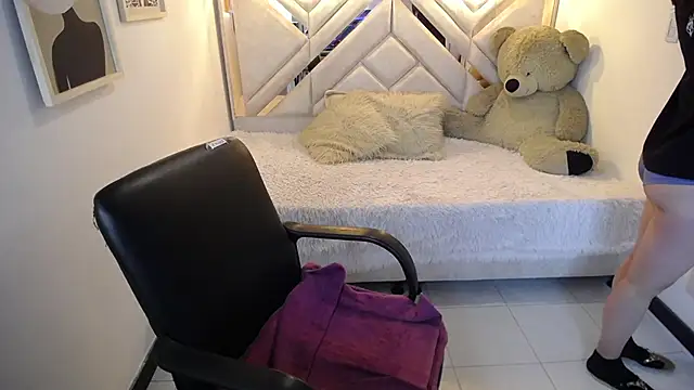 Snapshot of ahmy_ chatting on 5, 5, 2026 ahmy online show from 5, 5, 2026