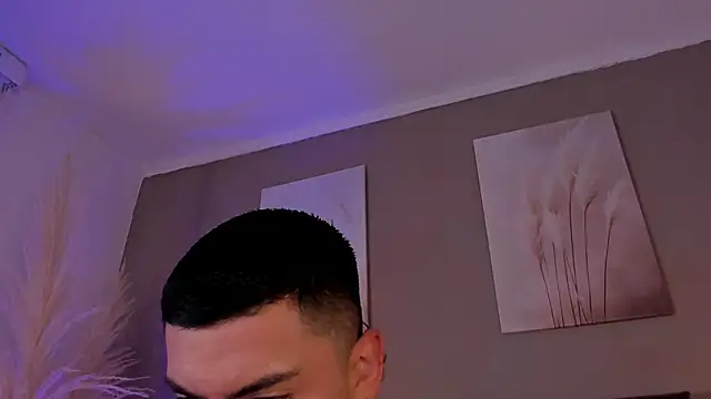 Snapshot of Alexander_Diazz chatting on 18, 6, 2026 Alexander Diazz online show from 18, 6, 2026