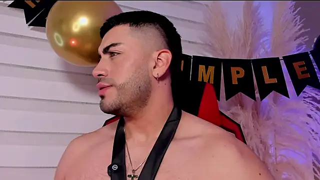 Alexander Diazz online show from 11, 5, 2026
