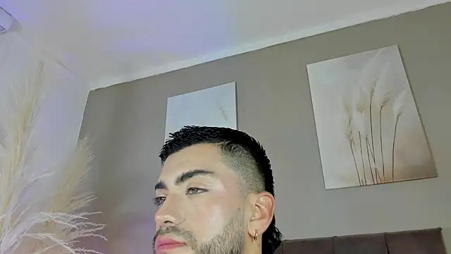 Snapshot of Alexander_Diazz chatting on 11, 7, 2026 Alexander Diazz online show from 11, 7, 2026