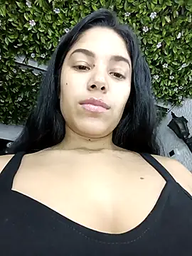 Snapshot of BrendaBloom_ chatting on 21, 4, 2026 BrendaBloom online show from 21, 4, 2026