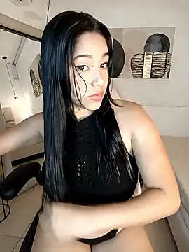 Snapshot of BrendaBloom_ chatting on 24, 4, 2026 BrendaBloom online show from 24, 4, 2026