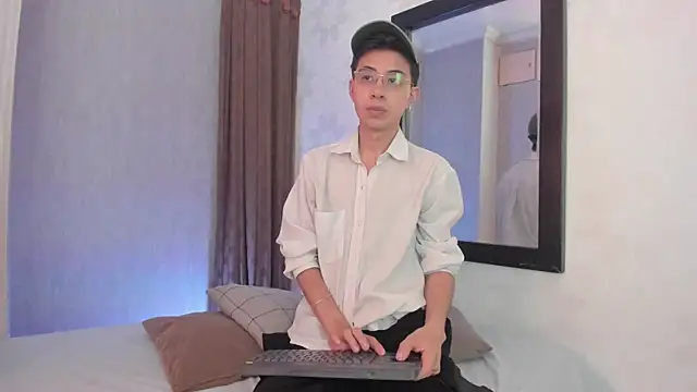 youn rider online show from 19, 5, 2026