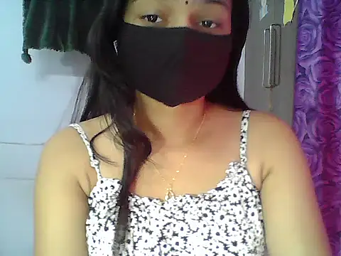 Snapshot of Saxy_Mony002 chatting on 14, 5, 2026 Saxy Mony002 online show from 14, 5, 2026