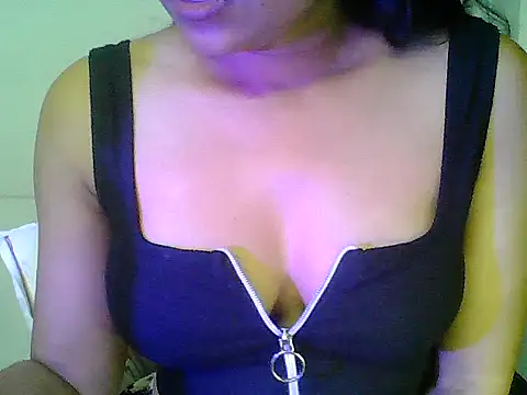 Snapshot of Saxy_Mony002 chatting on 10, 6, 2026 Saxy Mony002 online show from 10, 6, 2026