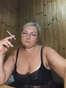 White-Chocolatte online show from 29, 6, 2026