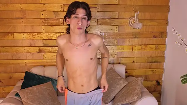 Snapshot of jack_shine chatting on 8, 4, 2026 jack shine online show from 8, 4, 2026