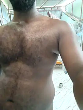 bigandhuge45 online show from 17, 4, 2026