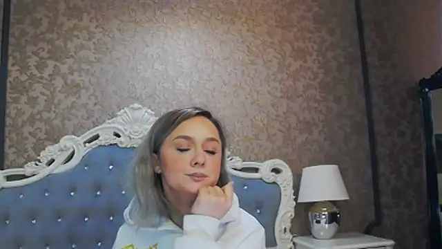 Ivy Quin online show from 3, 5, 2026