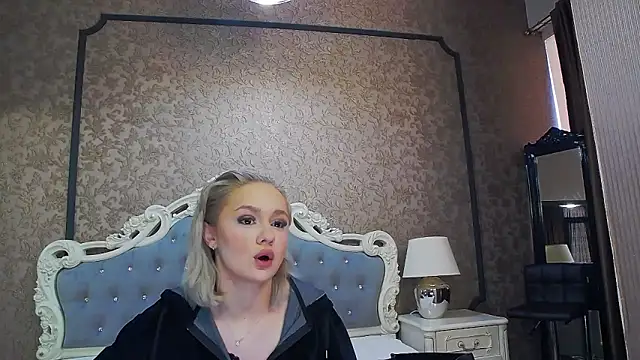 Ivy Quin online show from 23, 5, 2026