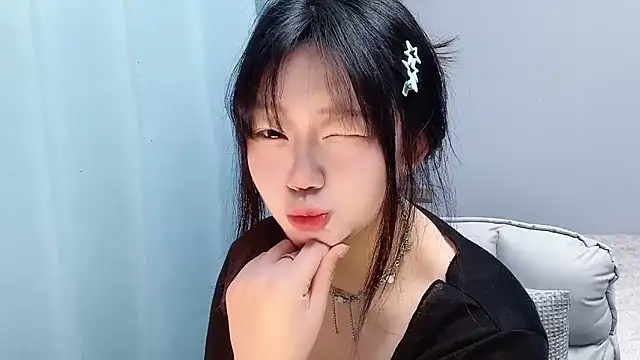 Lilababy00 online show from 12, 4, 2026