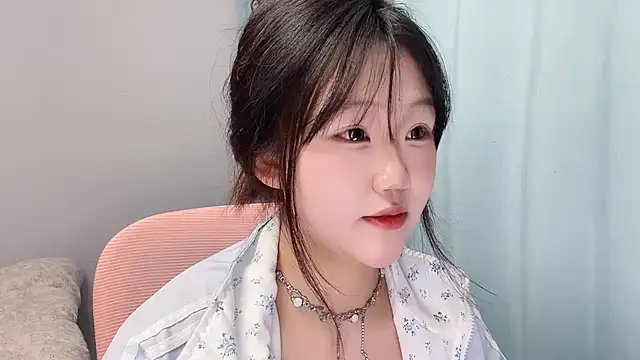 Lilababy00 online show from 19, 4, 2026