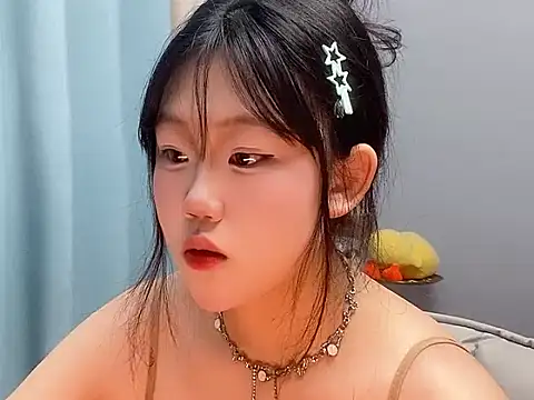 Snapshot of Lilababy00 chatting on 9, 4, 2026 Lilababy00 online show from 9, 4, 2026