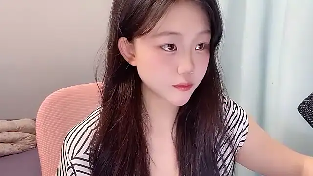 Lilababy00 online show from 29, 4, 2026