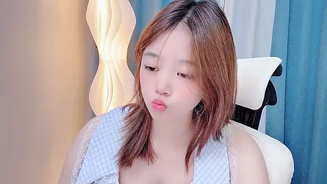 Lilababy00 online show from 7, 7, 2026