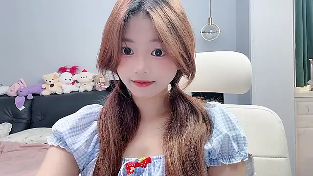 Lilababy00 online show from 16, 5, 2026