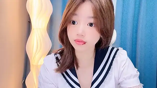 Lilababy00 online show from 24, 6, 2026